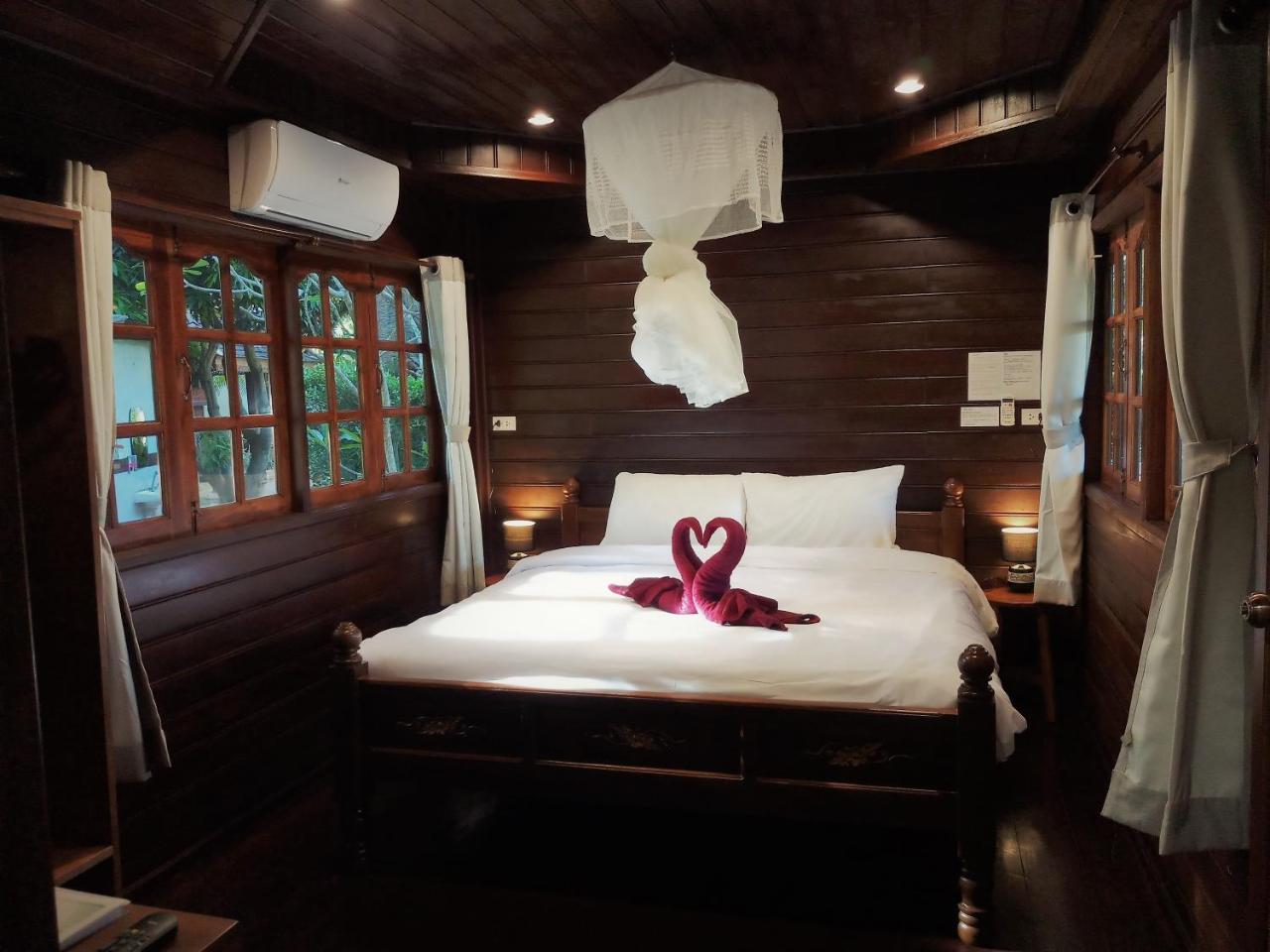 舒适花园度假村 2* Ao Nang
